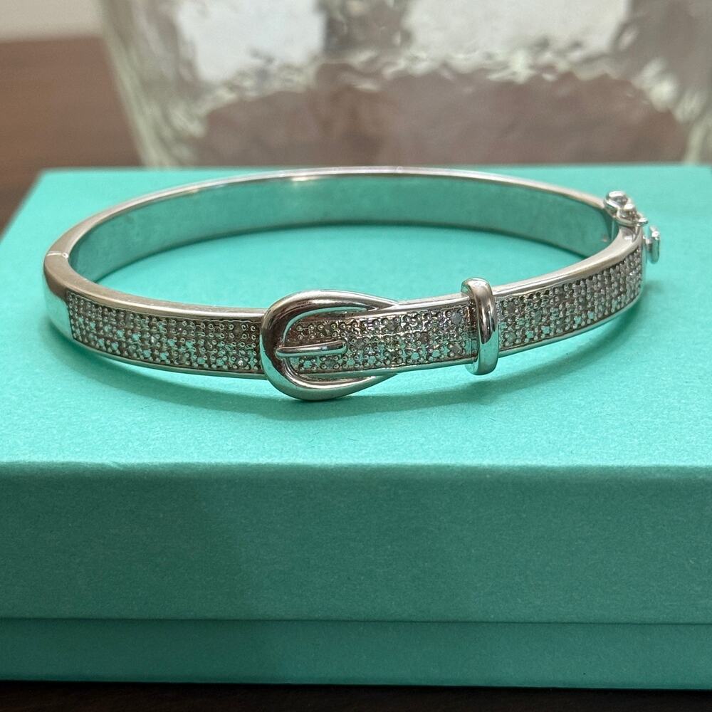 Emulous .25CTW Round White Diamond Simulant Bangle Buckle Style Bracelet Sz 7